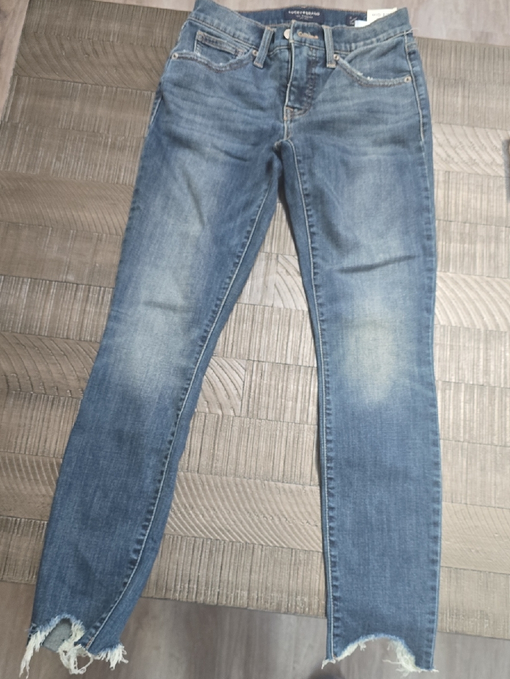 Lucky Brand Light Blue Skinny Jeans with Raw Hem